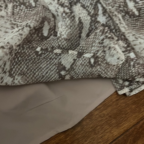 NWT Banana Republic snakeskin print chiffon spaghetti strap dress - Picture 8 of 13